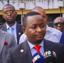 Le Gouvernement Retire le Contrat de Rénovation du Novotel à SNA et Lance un Appel aux Investisseurs