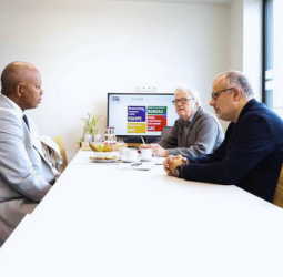 La HAC Guinée et le CSA Belgique renforcent leurs liens de coopération