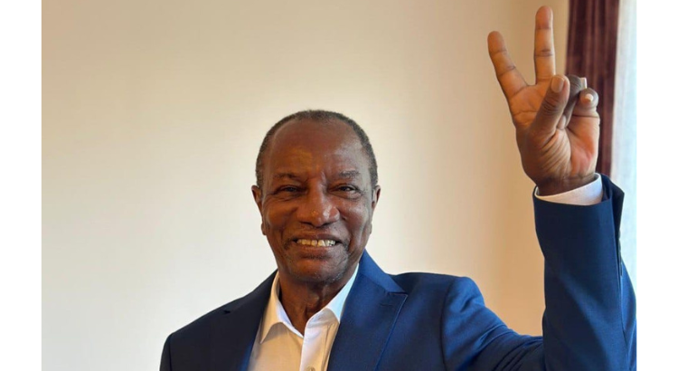 Guinée : Alpha Condé critique la gestion du CNRD à l'occasion du 66ème anniversaire de l'indépendance