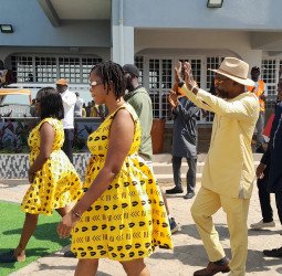 Le parti d’Elhadj Papa Koly Kourouma renouvelle ses instances et reconduit son président sortant