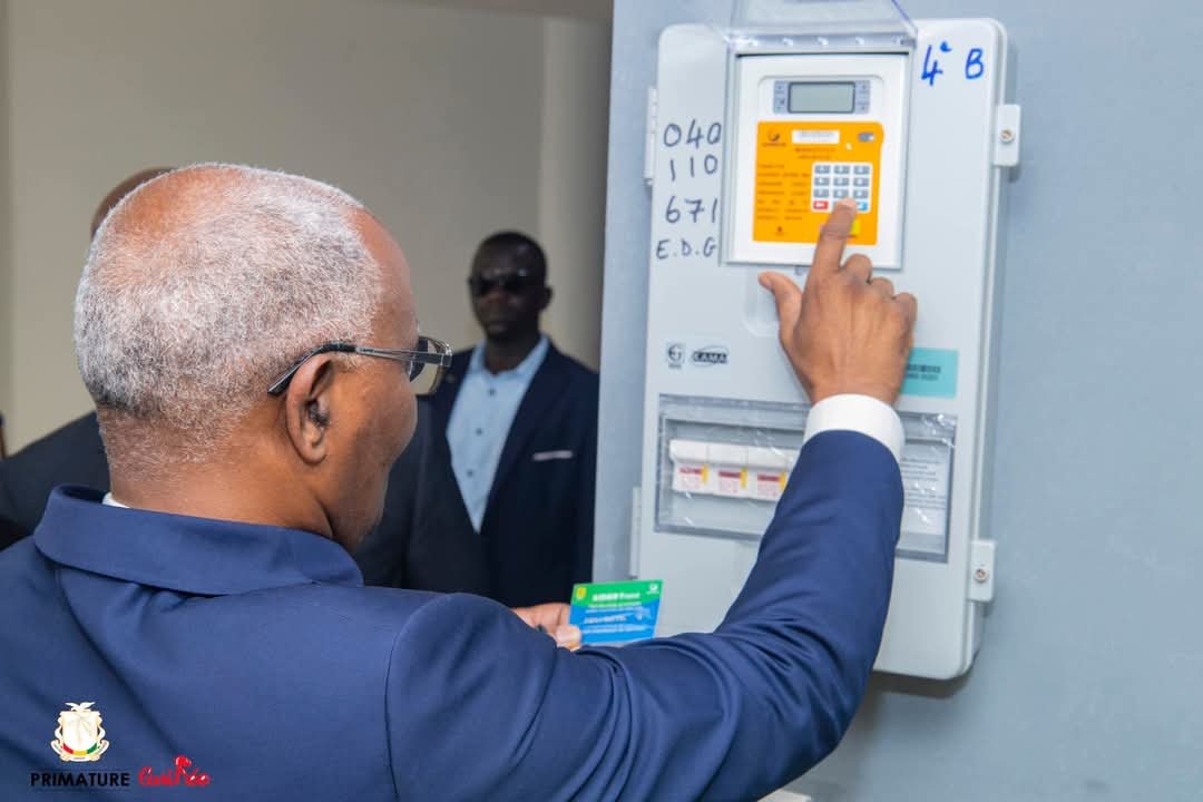 Amadou Oury Bah sur les compteurs prépayés : « Depuis que j’ai rechargé un million, cela fait maintenant deux mois que personne ne m’a sollicité », affirme le Premier ministre