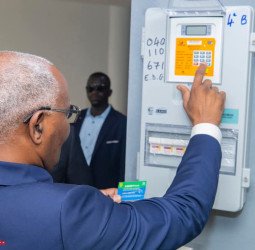 Amadou Oury Bah sur les compteurs prépayés : « Depuis que j’ai rechargé un million, cela fait maintenant deux mois que personne ne m’a sollicité », affirme le Premier ministre