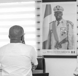 𝗟𝗘 𝗚𝗘𝗡𝗘R𝗔𝗟 𝗠𝗔𝗠𝗔𝗗𝗜 𝗗𝗢𝗨𝗠𝗕𝗢𝗨𝗬𝗔 𝗣𝗢𝗦𝗘 𝗗𝗘𝗦 𝗔𝗖𝗧𝗘𝗦 𝗤𝗨𝗜 𝗡𝗢𝗨𝗦 𝗗𝗢𝗡𝗡𝗘𝗡𝗧 𝗟'𝗘𝗦𝗣𝗢𝗜𝗥 𝗗’𝗨𝗡𝗘 𝗡𝗢𝗨𝗩𝗘𝗟𝗟𝗘 𝗚𝗨𝗜𝗡𝗘E (𝗣𝗮𝗿 𝗔𝗯𝗱𝗼𝘂𝗹𝗮𝘆𝗲 𝗞𝗘𝗜𝗧𝗔)