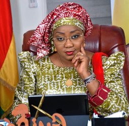 Guinée : Une avancée majeure pour la promotion des femmes dans l’administration